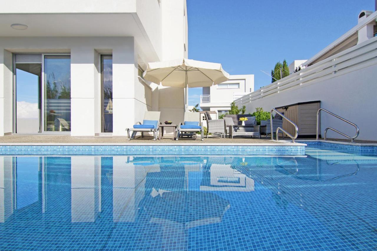 Villa Thea Athena Protaras Luaran gambar