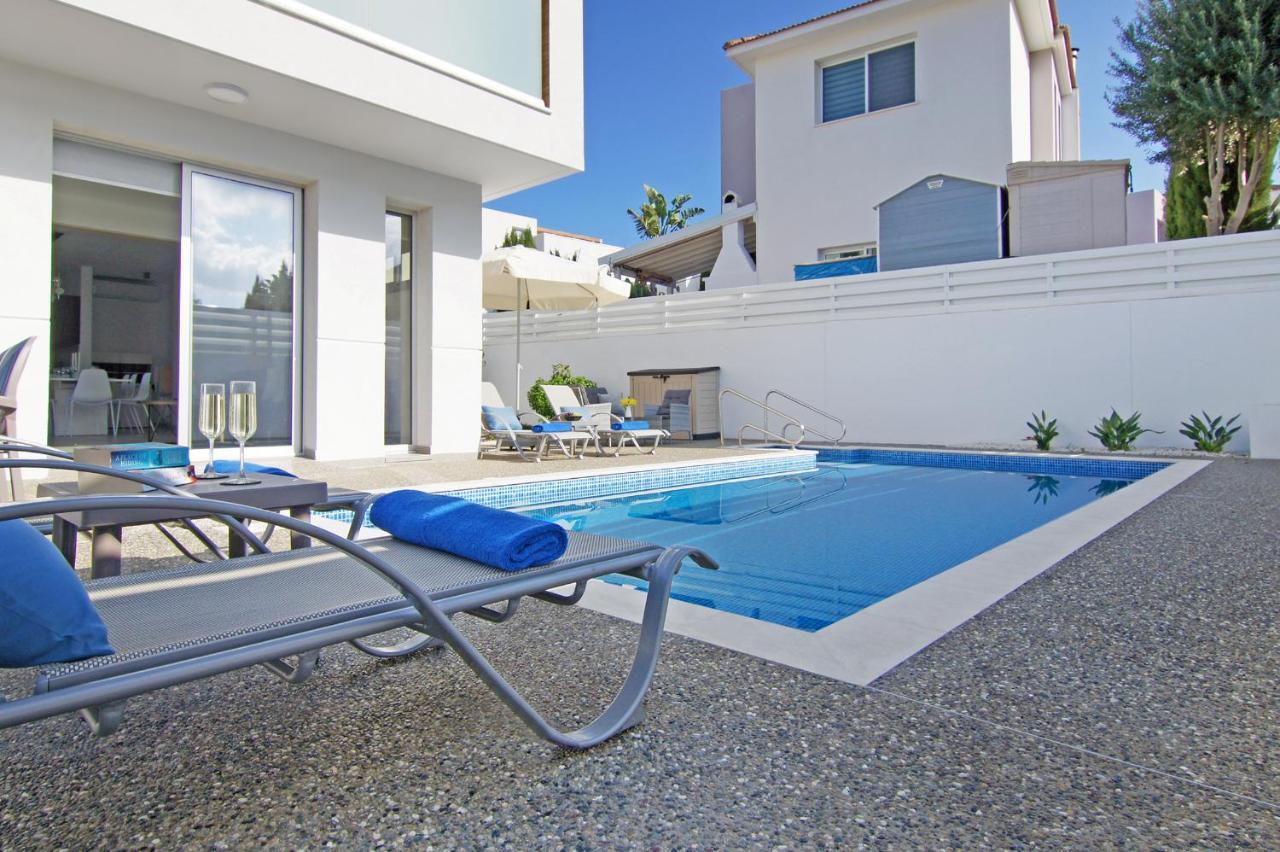 Villa Thea Athena Protaras Luaran gambar