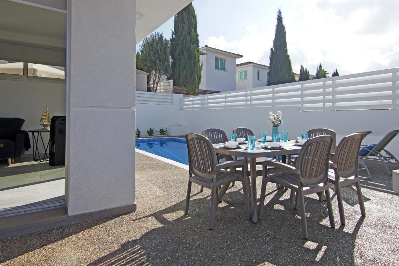 Villa Thea Athena Protaras Luaran gambar